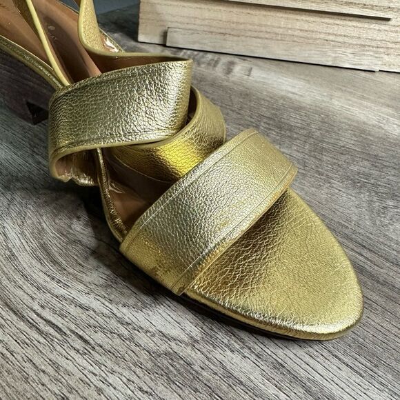 Kate Spade Saturday Women’s 9 Brand New Gold Strappy Sandals Metallic NWT New - Picture 2 of 13